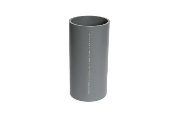 UPVC PIPE 25 MM x 1.9 MM PN-16 for High-Pressure Plumbing and Irrigation Applications vertical view